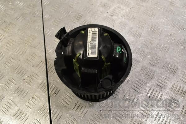 Моторчик печки (дефект) Peugeot 207 2006-2013 GMVA7RFTA 325535 - 2