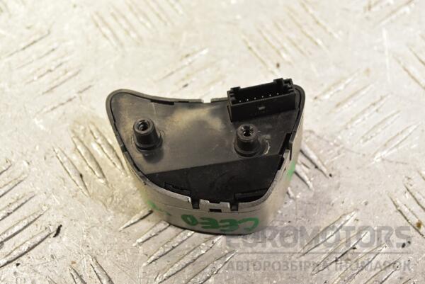 Кнопки руля правые -09 Kia Ceed 2007-2012 326784 - 2
