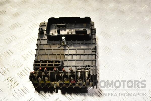 Блок предохранителей VW Passat (B6) 2005-2010 3C0937125 327895 - 2