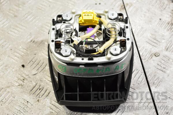 Подушка безопасности руль Airbag Skoda Octavia (A5) 2004-2013 1Z0880201AE 328926 - 2