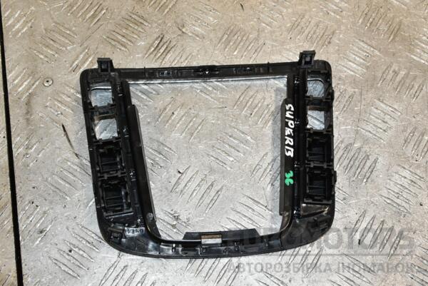 Накладка на кулісу (консоль) Skoda Superb 2008-2015 3T0863212 329159 - 2