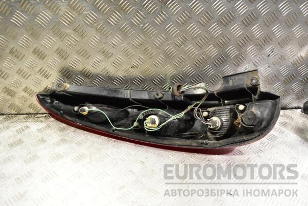 Фонарь правый Nissan Almera Tino 2000-2006 329588 - 2