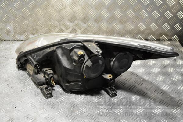Фара права 08- Ford Focus (II) 2004-2011 8M5113W029AE 329657 - 2