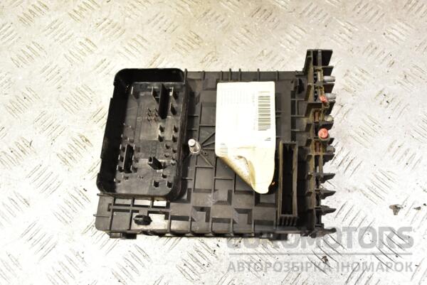 Блок предохранителей VW Touran 2003-2010 1K0937125A 330667 - 2