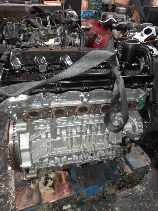 Двигатель Volvo S60 2.4td D5 2000-2009 D5244T BF-576 - 2