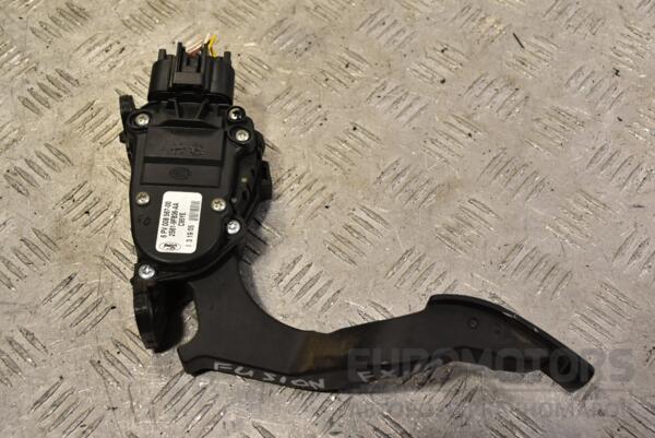 Педаль газу електро пластик Ford Fiesta 2002-2008 2S619F836AA 331017 - 2