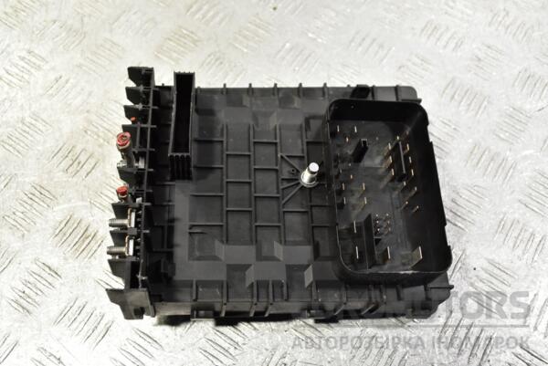 Блок предохранителей VW Golf (V) 2003-2008 1K0937125A 331617 - 2