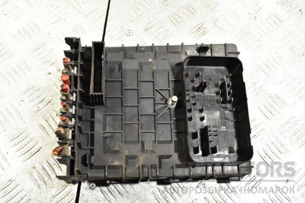 Блок предохранителей VW Golf (V) 2003-2008 1K0937125A 331619 - 2