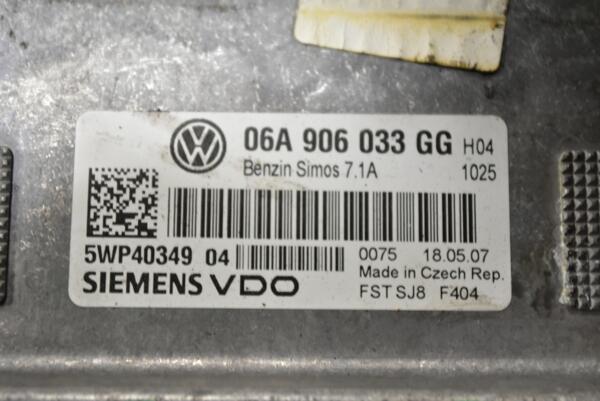 Блок управления двигателем VW Golf 1.6 8V (V) 2003-2008 06A906033GG 331623 - 2