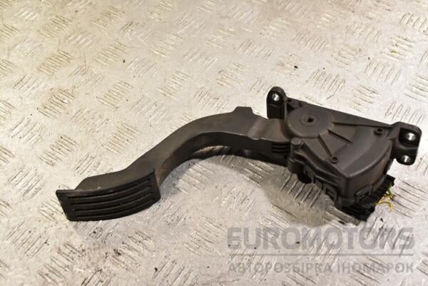 Педаль газа пластик электр Volvo V50 2.4td D5 2004-2012 4M519F836CJ 331757 - 2
