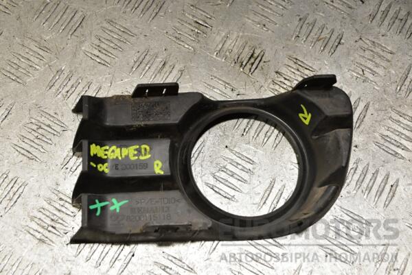 Накладка бампера під птф права -06 Renault Megane (II) 2003-2009 8200115118 332717 - 2