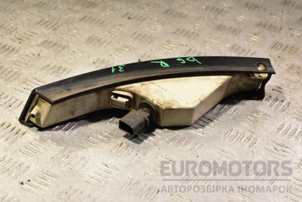 Поворотник правий VW Passat (B6) 2005-2010 3C0953042E 333260 - 2