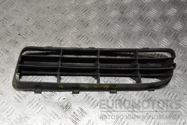 Решетка переднего бампера правая 00- Skoda Octavia (A4) 1996-2010 1U0807368C 333637 - 2