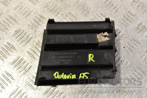 Решітка переднього бампера права -09 Skoda Octavia (A5) 2004-2013 1Z0853666 333645 - 2