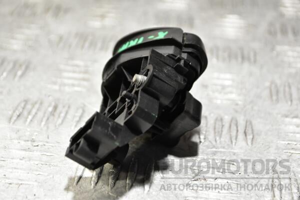 Підрульовий перемикач магнітоли Nissan X-Trail (T30) 2001-2007 54355381P1 335395 - 2