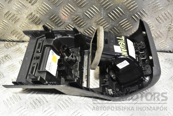 Дефлектор воздушный задний центральный VW Tiguan 2016 5NA864298L 336402 - 2