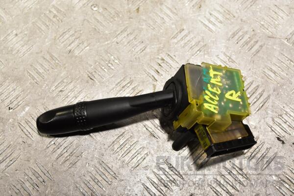 Підрульовий перемикач правий Hyundai Accent 2006-2010 75733A 337602 - 2