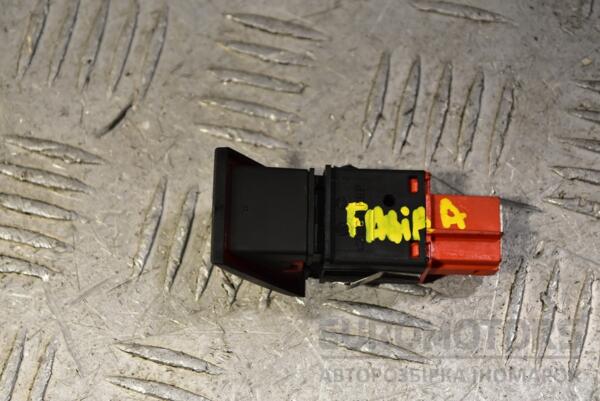 Кнопка аварийки (дефект) Skoda Fabia 2007-2014 5J0953235 337696 - 2