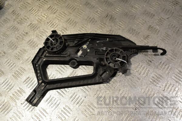 Кронштейн фары правый Skoda Octavia (A5) 2004-2013 1Z0941340 337832 - 2