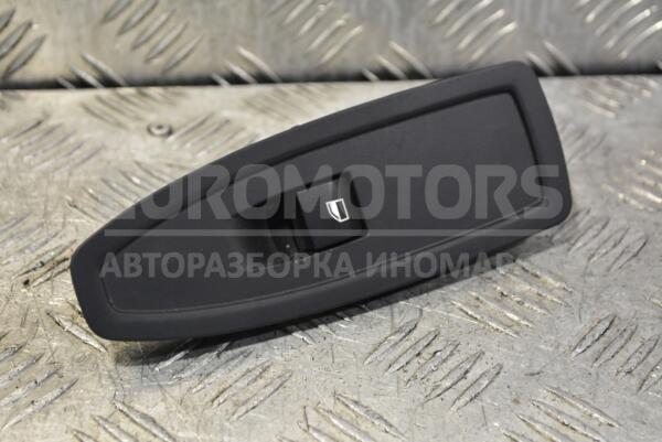 Кнопка стеклоподъемника передняя правая BMW 1 (F20) 2010 9208107 338539 euromotors.com.ua