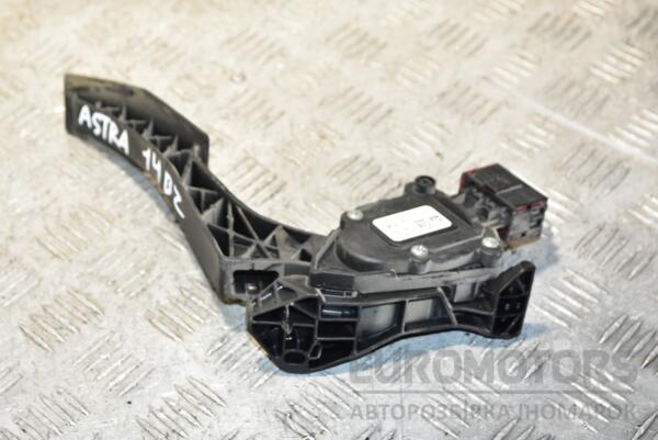 Педаль газа пластик электр Opel Astra 1.4 Turbo 16V (J) 2009-2015 13252702 339821 - 2