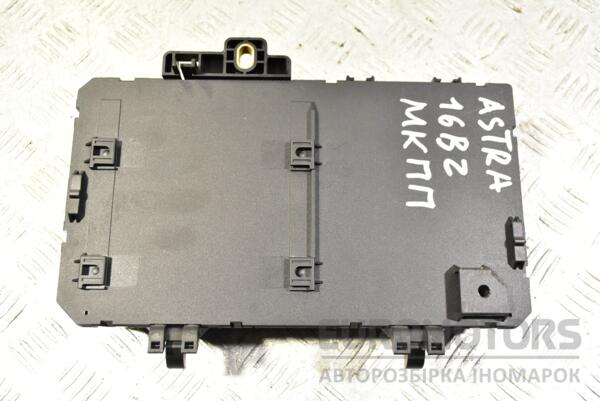 Блок предохранителей Opel Astra (H) 2004-2010 13206762 341806 - 2