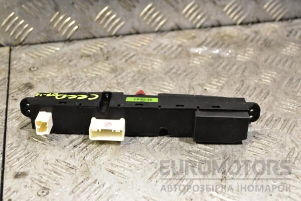 Блок кнопок аварийка Kia Ceed 2007-2012 937001H000 342295 - 2