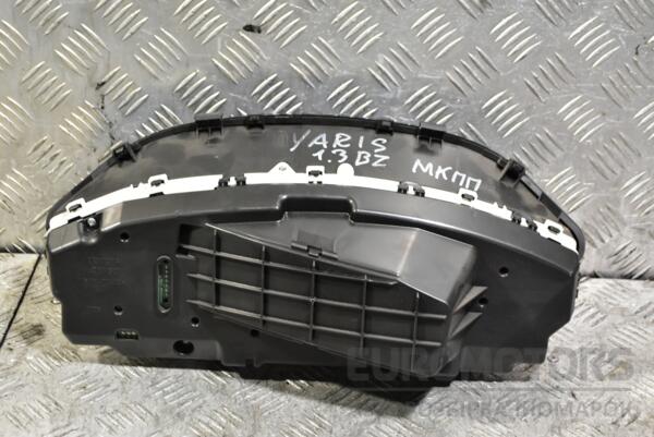 Панель приладів Toyota Yaris 1.33 16V 2006-2011 838000D660 342495 - 2