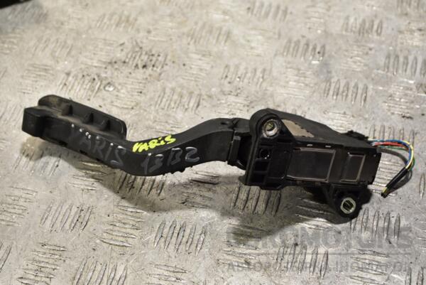 Педаль газа электр пластик Toyota Yaris 2006-2011 781100D010 343139 - 2