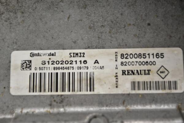 Блок керування двигуном Renault Clio 1.2 16V (III) 2005-2012 8200851165 344405 - 2