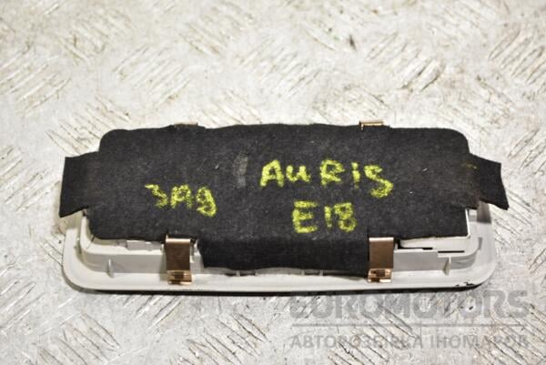 Плафон салону задній Toyota Auris (E18) 2012 8125005030 345695 - 2
