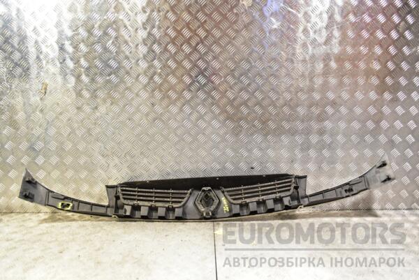 Решетка радиатора 03- (дефект) Renault Kangoo 1998-2008 8200150629 345910 - 2