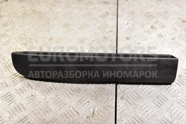 Накладка двери правой распашной (дефект) Renault Logan 2005-2014 8200490254 346580 euromotors.com.ua
