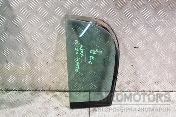 Стекло двери заднее правое треугольное Skoda Fabia 2007-2014 347331 euromotors.com.ua