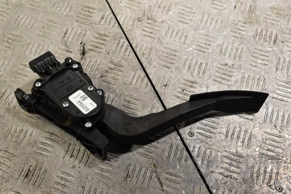 Педаль газа электр пластик Nissan Pathfinder 2004-2015 18002EA000 348357 - 2