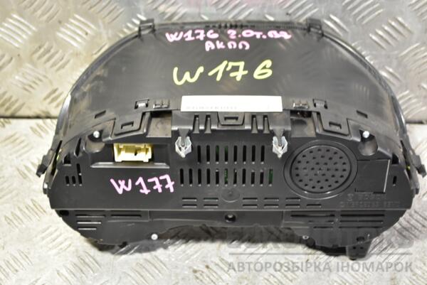 Панель приборов (дефект) Mercedes A-class (W176) 2012-2018 A1769008100 348904 - 2
