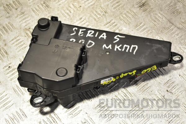Блок предохранителей BMW 5 (E60/E61) 2003-2010 9138830 348990 - 2