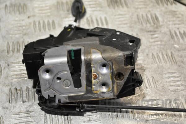 Замок двері передній правий електро 5 пинов Volvo V60 2010-2018 31301739 349032 - 2