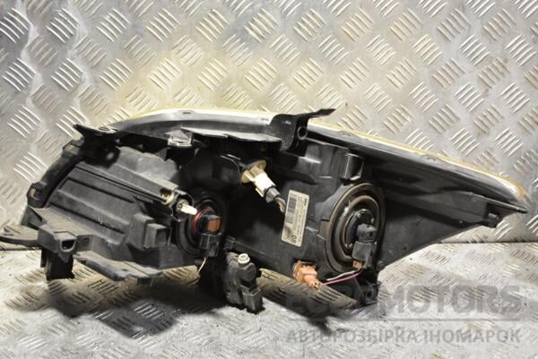 Фара правая -10 (дефект) Toyota Auris (E15) 2006-2012 8111002470 351944 - 2