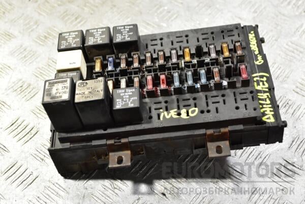 Блок предохранителей Iveco Daily (E2) 1996-1999 352536 euromotors.com.ua