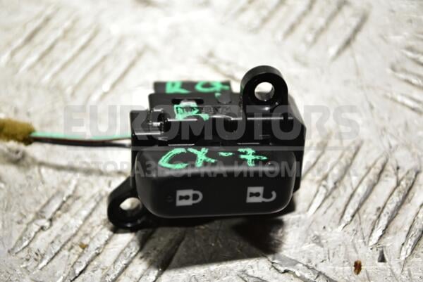 Кнопка центрального замка правая Mazda CX-7 2007-2012 353149 euromotors.com.ua