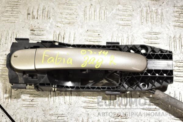 Ручка двери наружная задняя правая Skoda Fabia 2007-2014 353182 euromotors.com.ua