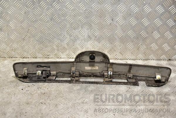 Панель підсвічування номера Mazda CX-7 2007-2012 EH6650811 353382 - 2