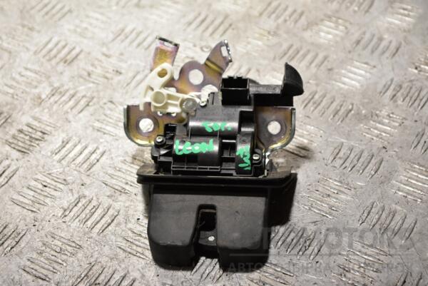 Замок крышки багажника электр 4 пина Seat Leon 2013 5E0827505A 353482 euromotors.com.ua