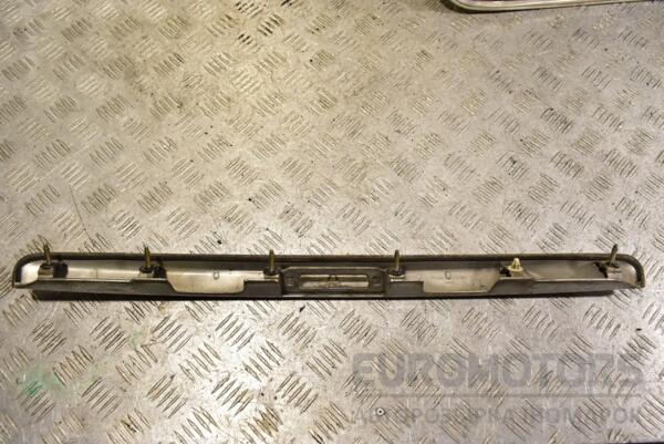 Панель підсвічування номера (дефект) Toyota Corolla Verso 2004-2009 768110F010 353518 - 2
