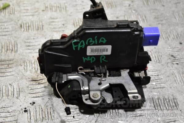 Замок двери передний правый электр 8 пинов Skoda Fabia 2007-2014 3B2837016AB 353712 euromotors.com.ua