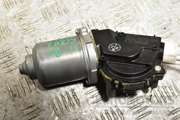 Моторчик стеклоочистителя передний Toyota Yaris 2006-2011 851100D080 354957 euromotors.com.ua