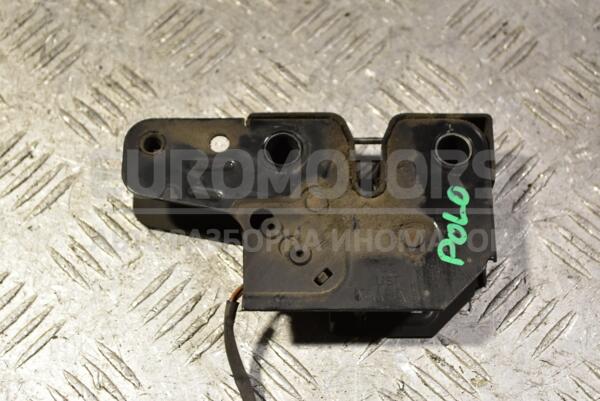 Замок капота VW Polo 2001-2009 355208 euromotors.com.ua
