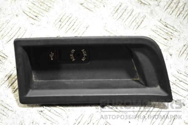 Разъём AUX USB BMW 3 (F30/F31) 2012-2019 84109229246 355302 euromotors.com.ua