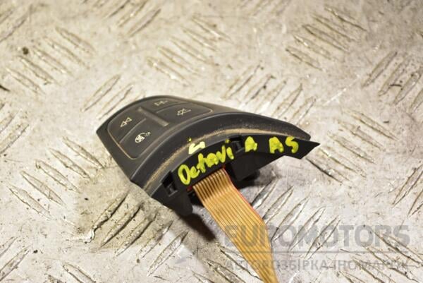 Кнопки руля левые Skoda Octavia (A5) 2004-2013 1Z0959537 355397 euromotors.com.ua